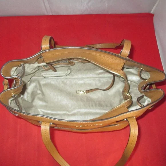 Michael Kors Mae Large East West Leather Drawstring Tote $298 Acorn #054